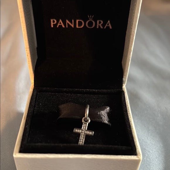 Pandora Silver Cross Pendant - Picture 1 of 3